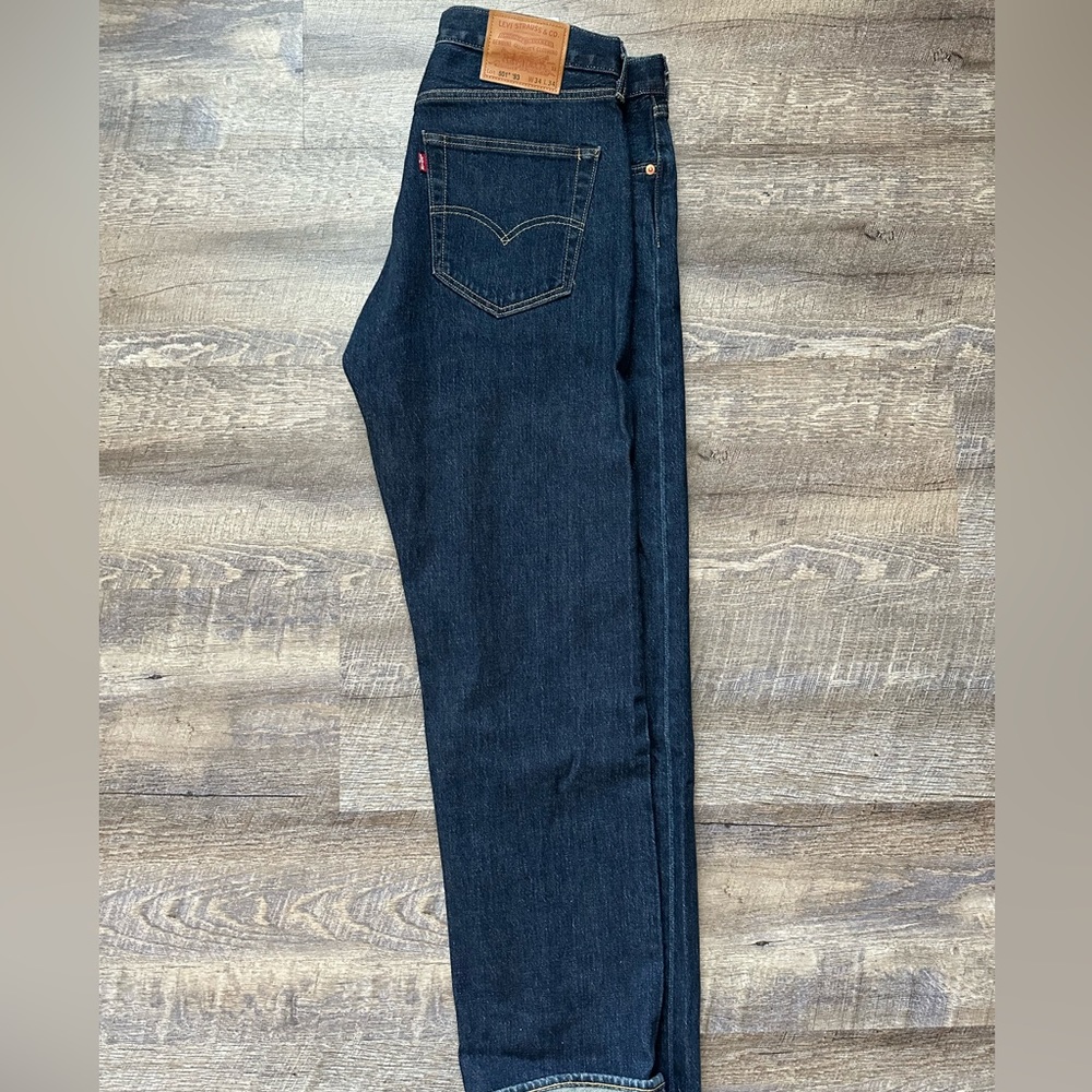 Levi’s 501- Dark wash Blue jeans